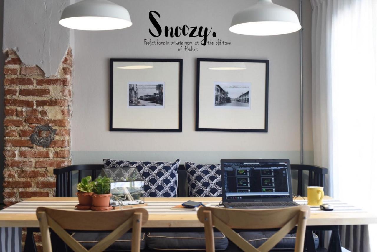Snoozy Guesthouse Пхукет Екстер'єр фото