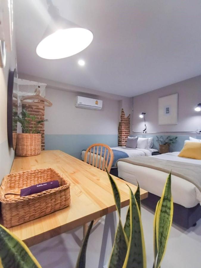 Snoozy Guesthouse Пхукет Екстер'єр фото